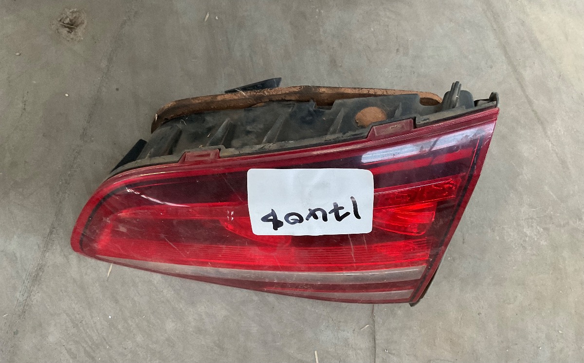 GOLF 7 GTI RIGHT INNER TAILIGHT