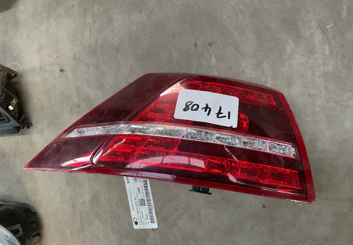 GOLF 7 GTI LEFT REAR TAILIGHT