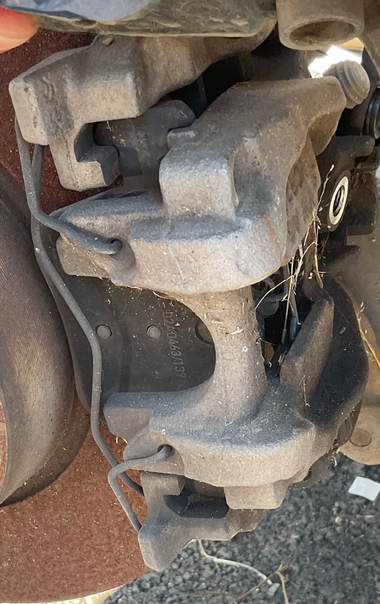 GOLF 7 RIGHT REAR BRAKE CALIPER