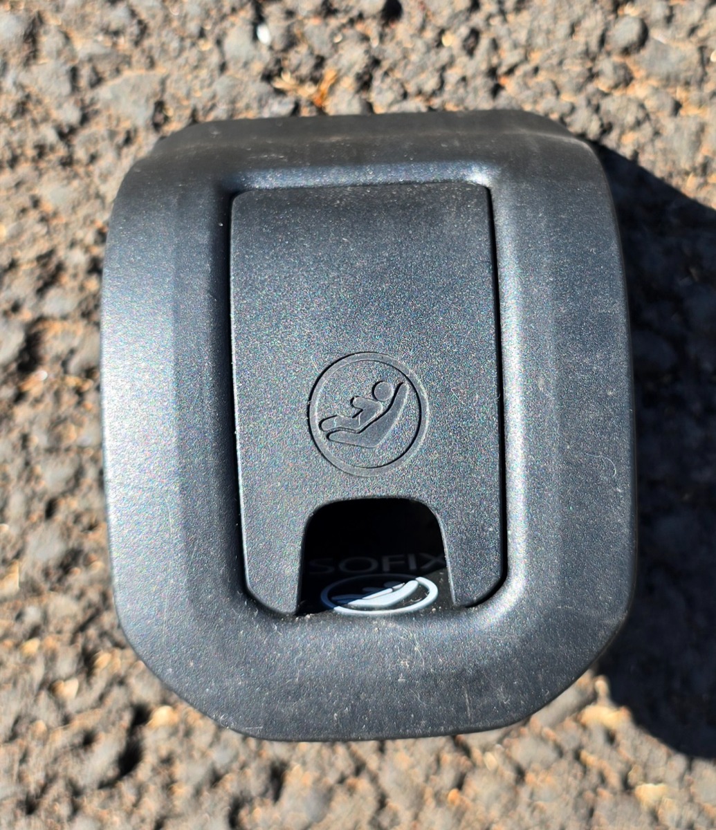 Q3 REAR ISOFIX COVER