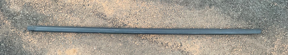 Golf 7 Front Left Outer Door Elbow Bead