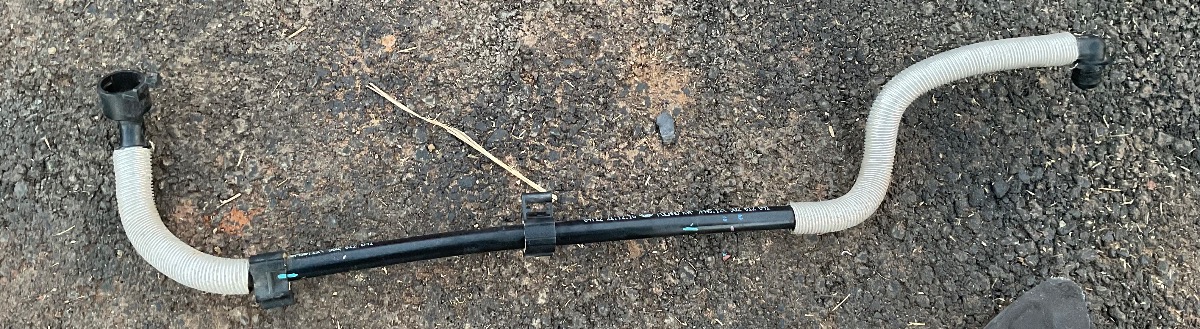 GOLF 7 VACUUM PIPE