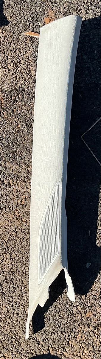 GOLF 7 RIGHT FRONT INNER A PILLAR TRIM