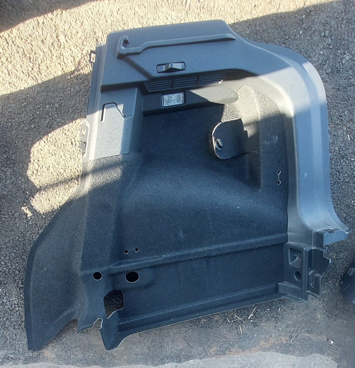 T-CROSS RIGHT REAR BOOT PANEL