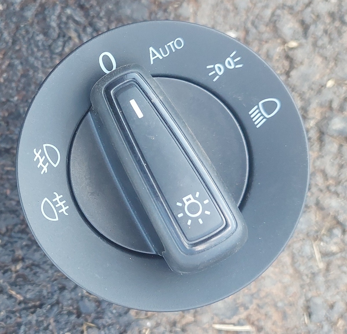 T-CROSS Headlamp Switch Assembly