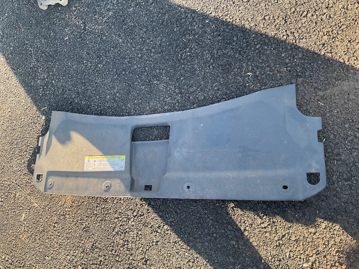 Q3 UPPER BUMPER COVER