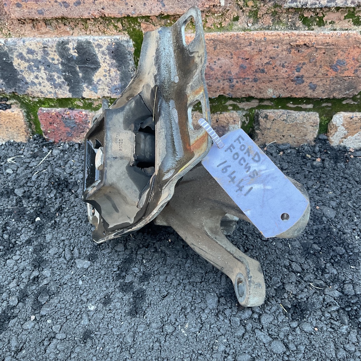 FOCUS 2.0 TREND A/T GEARBOX MOUNTING