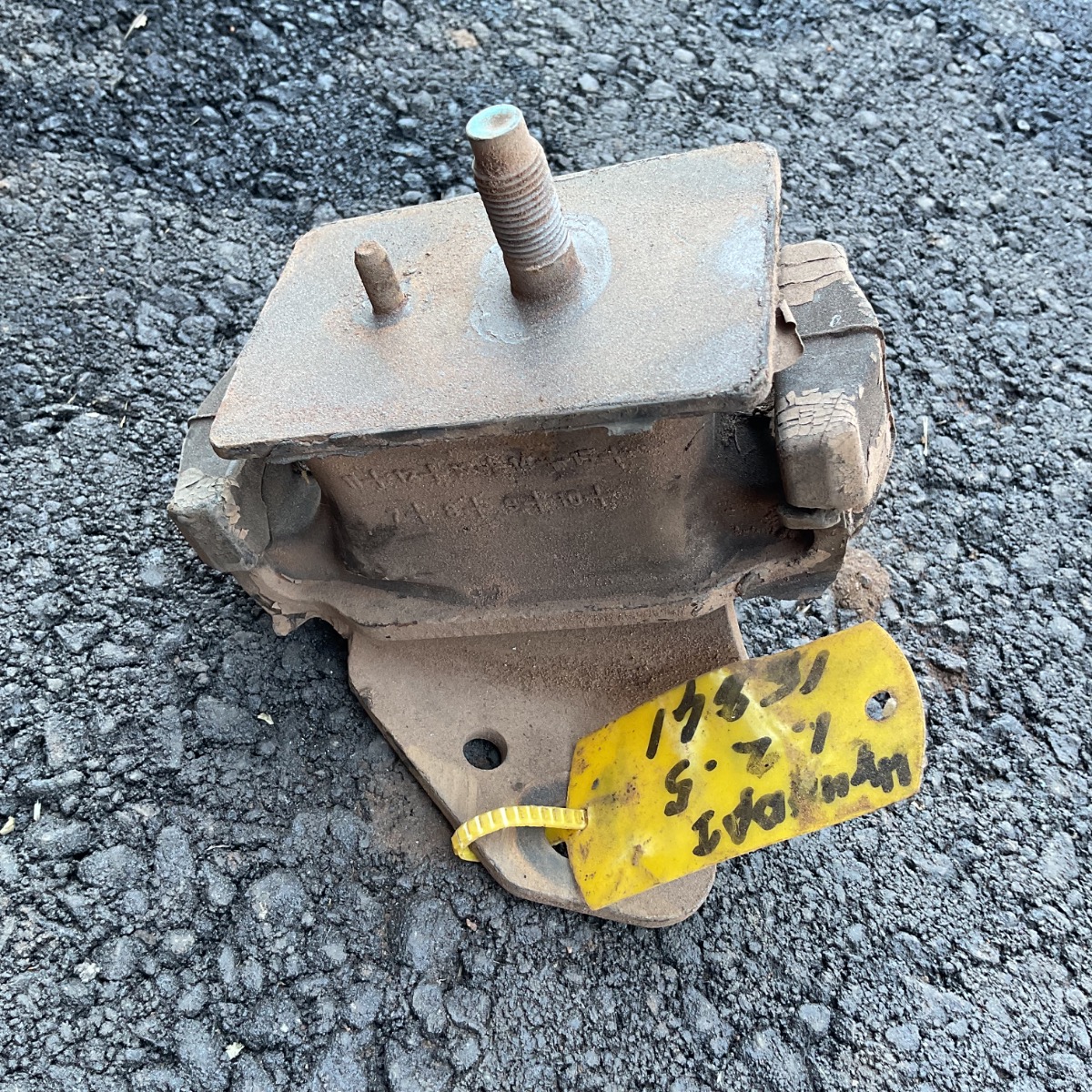 H-1 2.5 CRDi A/T ENGINE MOUNTING