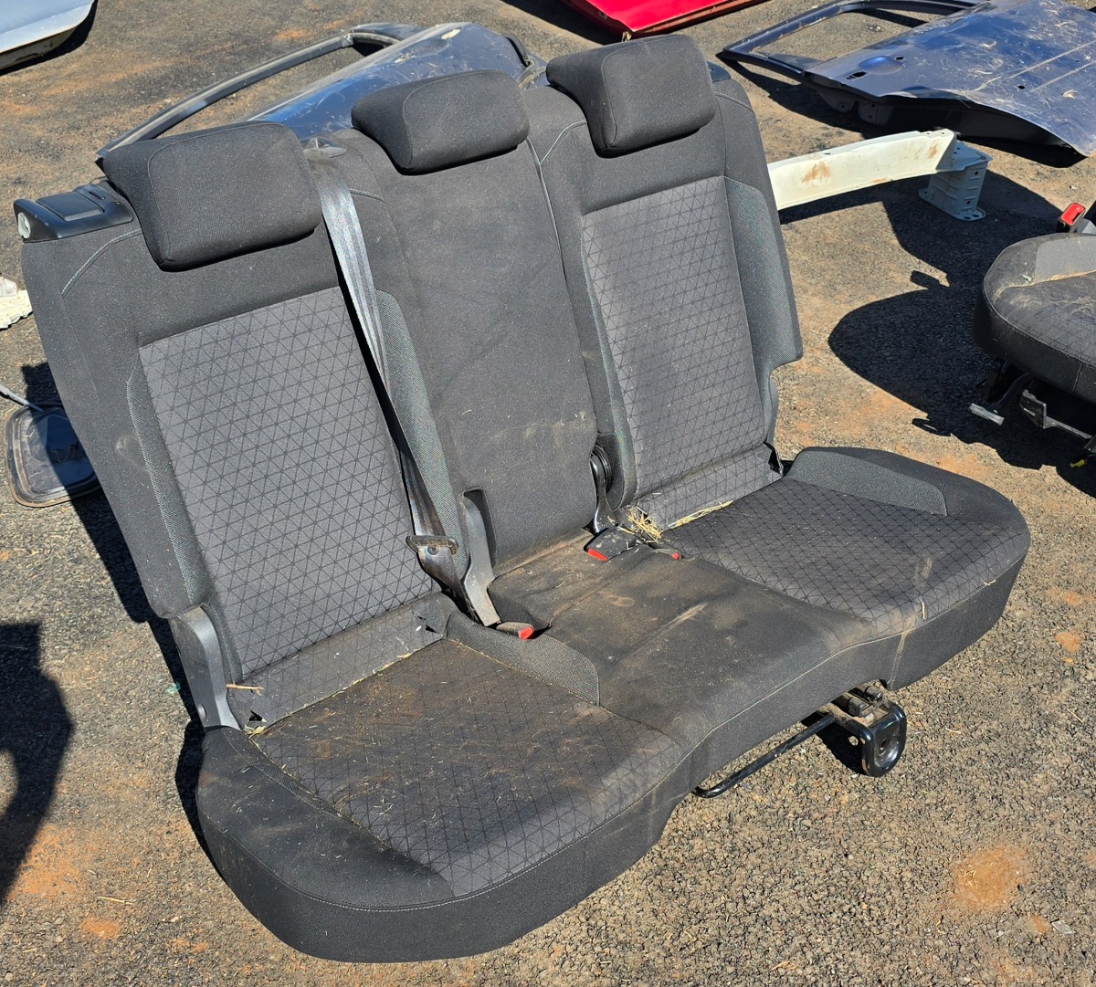 T-CROSS REAR SEAT