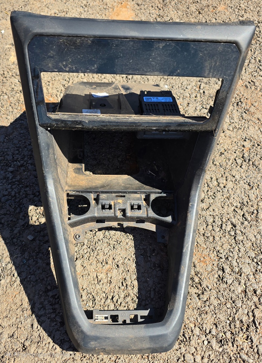 T CROSS CENTRE CONSOLE TRIM