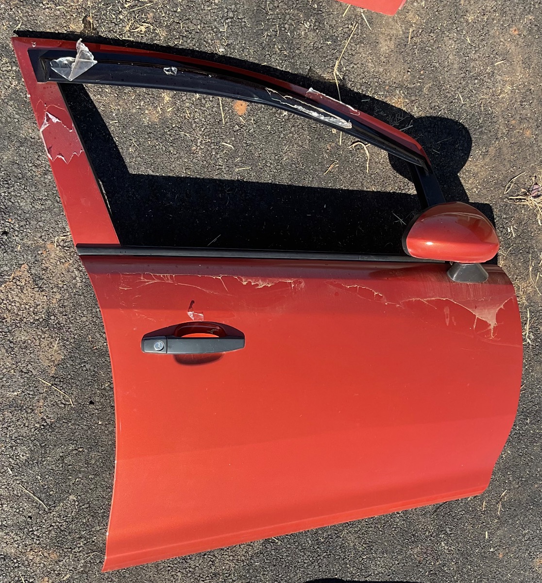 CORSA ESSENTIA RIGHT FRONT DOOR SHELL