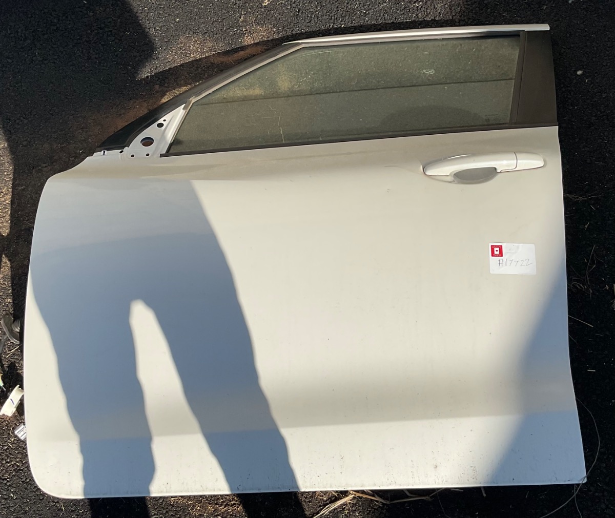 SWIFT LEFT FRONT DOOR SHELL