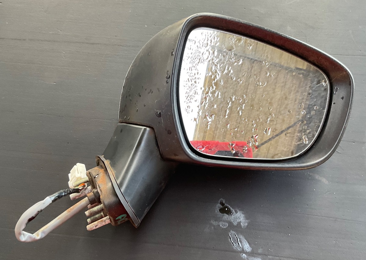 STARLET RIGHT DOOR MIRROR