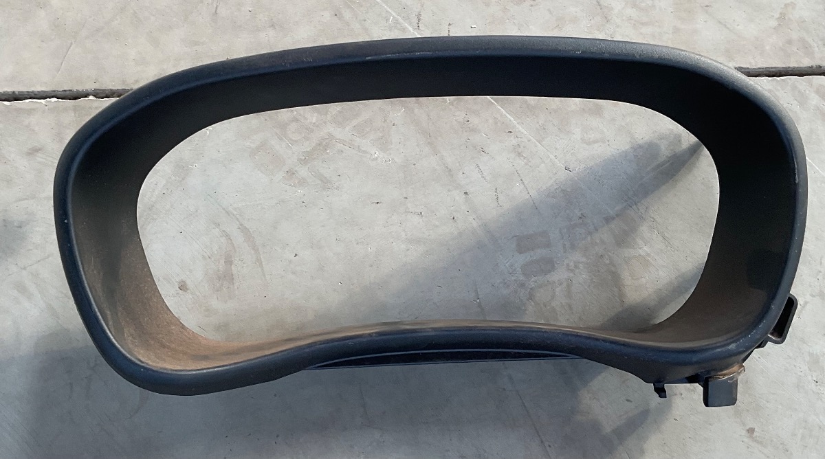 STARLET INSTRUMENT CLUSTER SURROUND