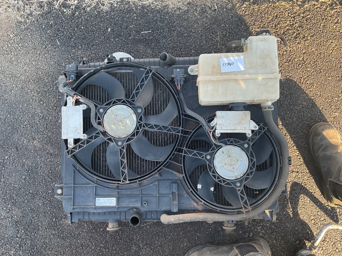 VIGUS 2.4MPi LX FAN SET COMPLETE + RADIATOR + AIRCON RADIATOR