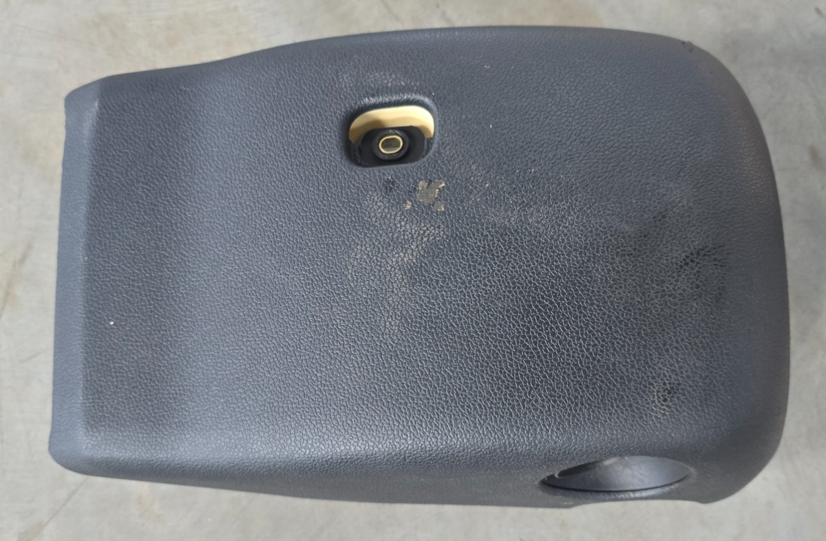 T-CROSS LOWER STEERING COVER