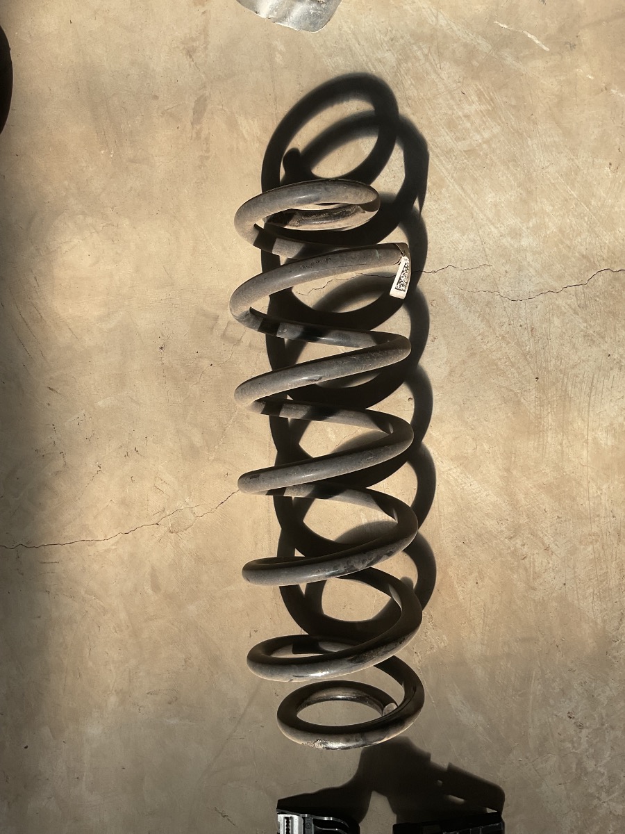 TIGUAN ALLSPACE REAR COIL SPRING