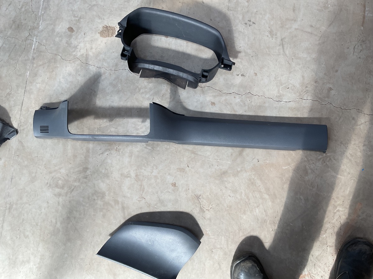 RANGER T7 LOWER DASH TRIM