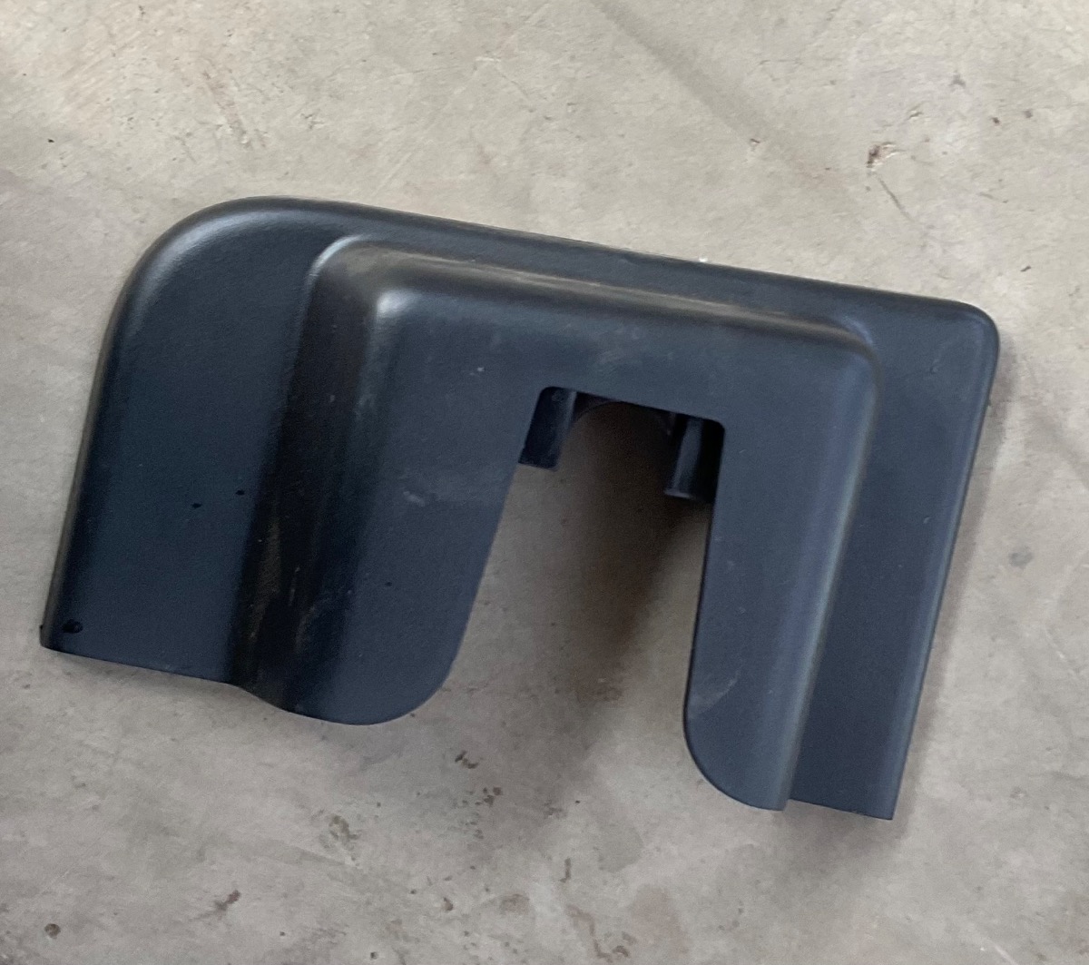 TIGUAN ALLSPACE LEFT REAR SEAT TRIM