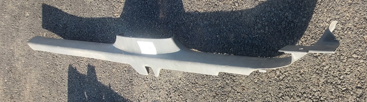 POLO 3/VIVO RIGHT INNER SILL COVER