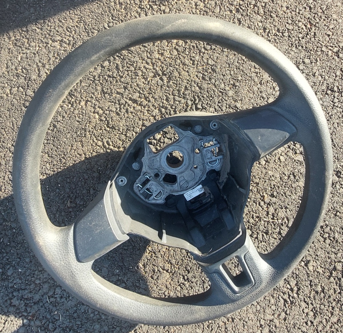 POLO VIVO STEERING WHEEL