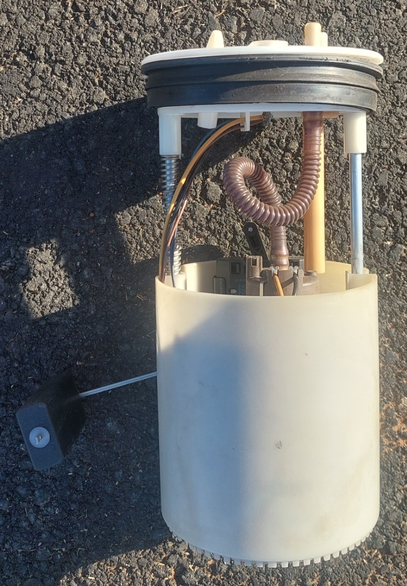 Fuel pump module 3  bar 105l/h