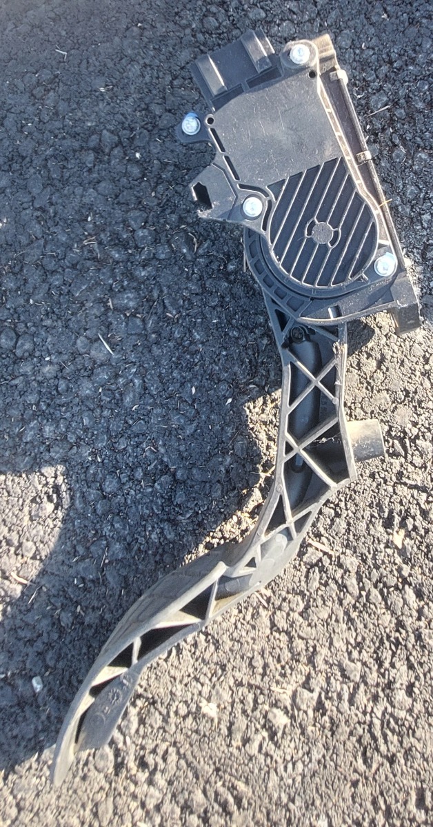 POLO 3/VIVO ACCELERATOR PEDAL