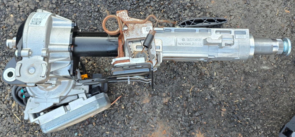 T-Cross Steering Column Assembly