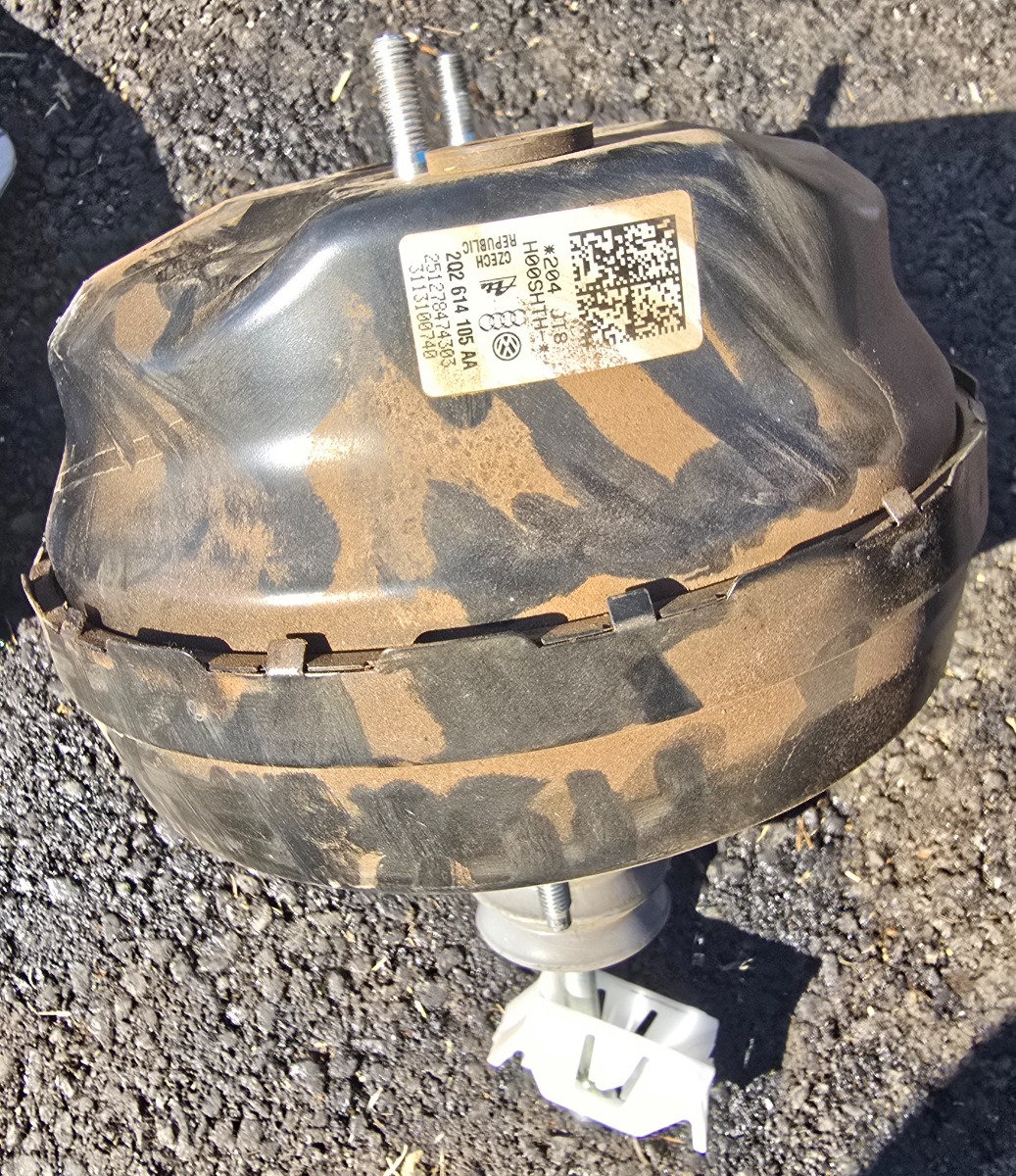 T-CROSS BRAKE BOOSTER