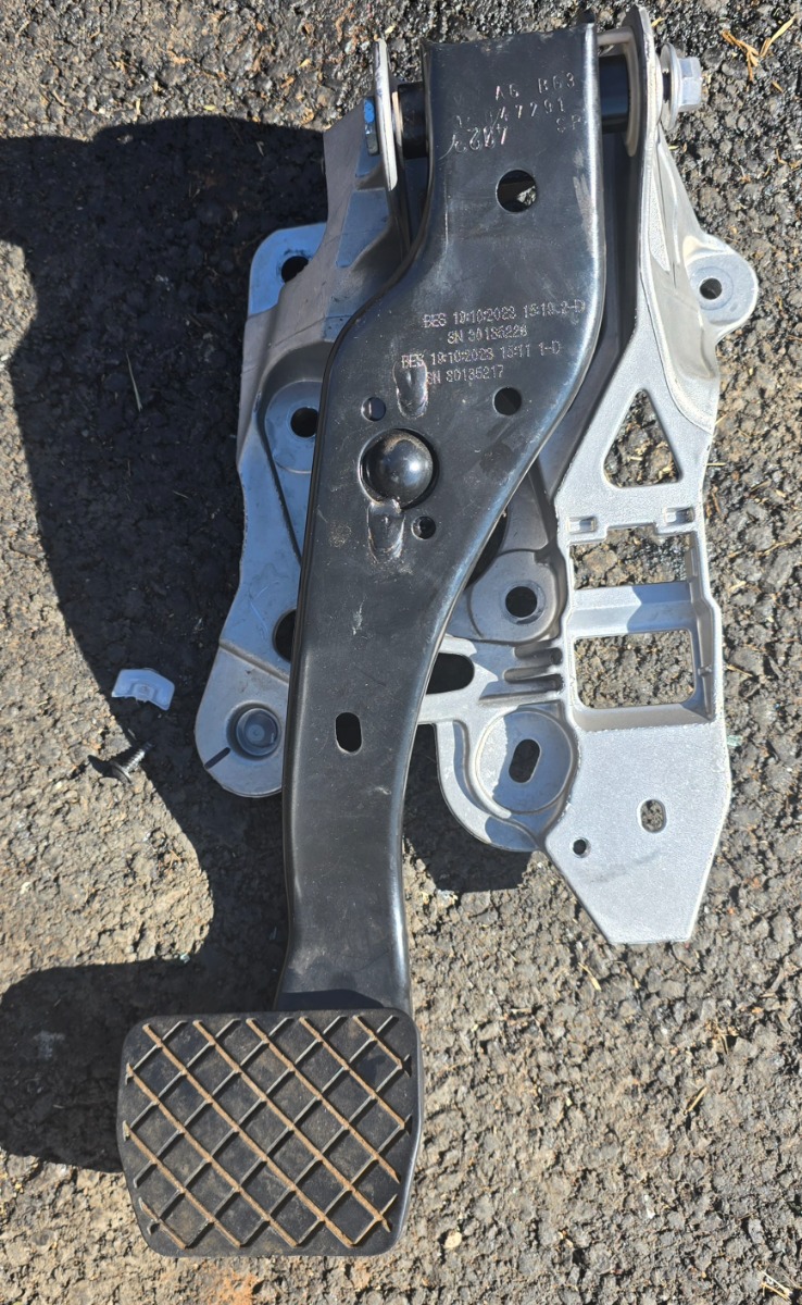 T-CROSS BRAKE PEDAL