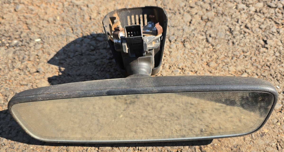 Q3 INTERRIOR MIRROR