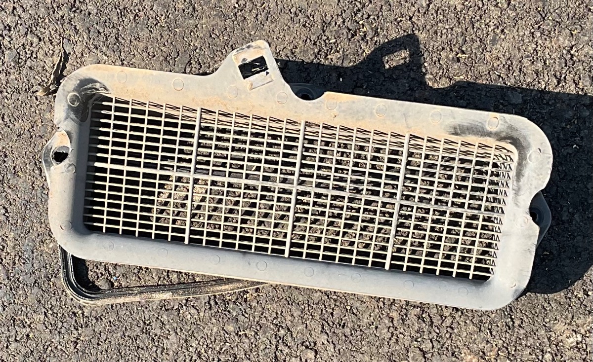 GOLF 7 REAR CENTRE VENT