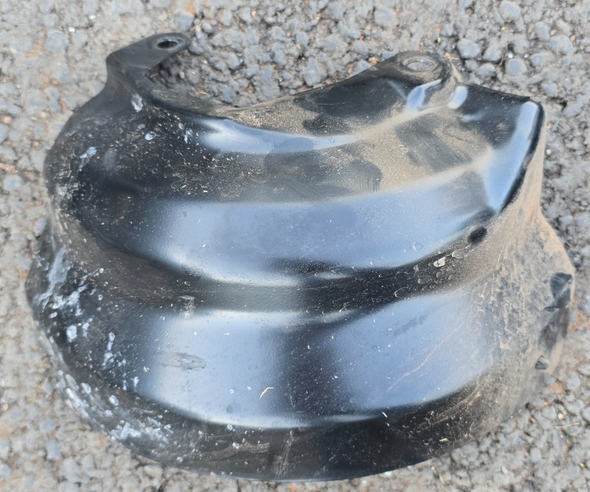 T-CROSS BRAKE BOOSTER HEAT SHIELD