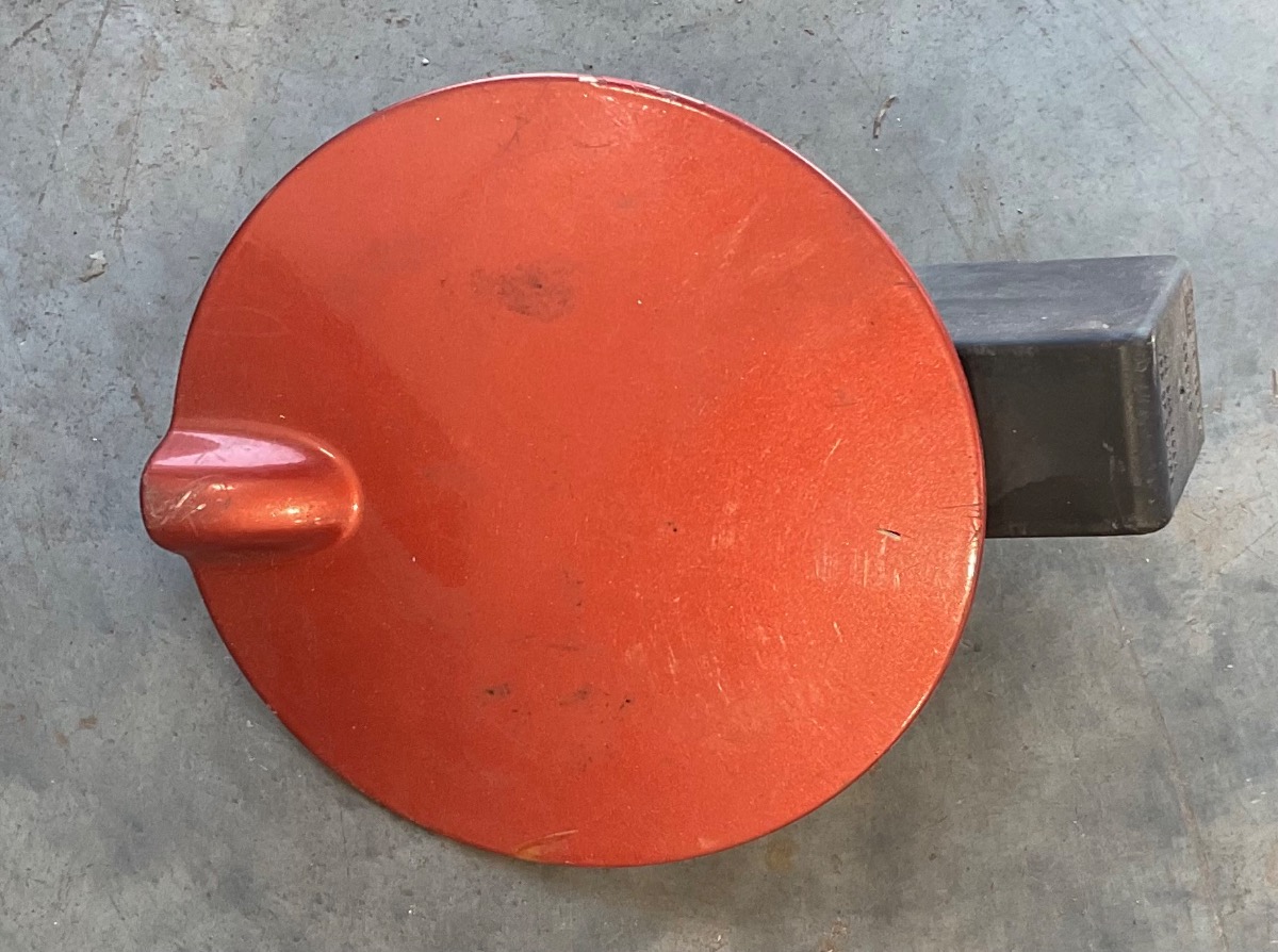 CORSA D FUEL FLAP