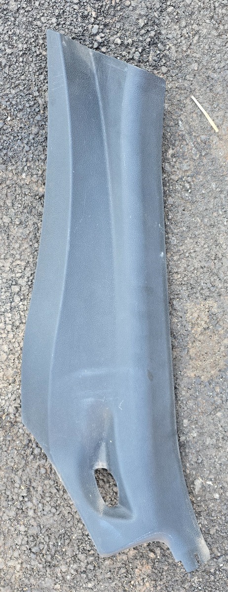 F45 LEFT REAR C-PILLAR TRIM INNER