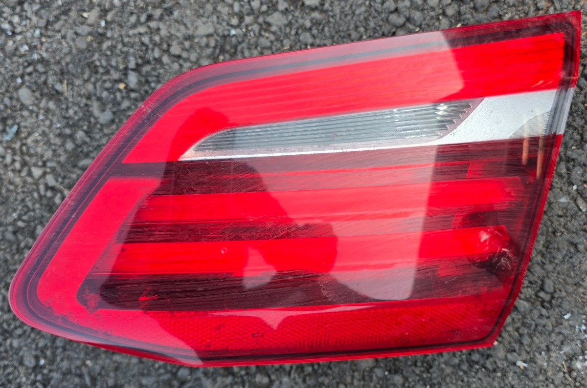 F45 RIGHT INNER TAIL LIGHT