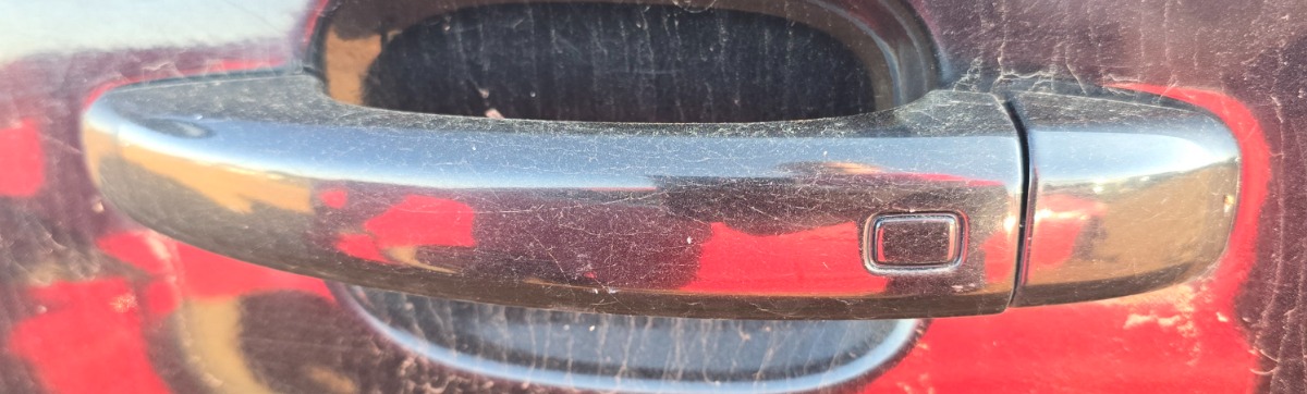 A4 B8 LEFT FRONT DOOR HANDLE