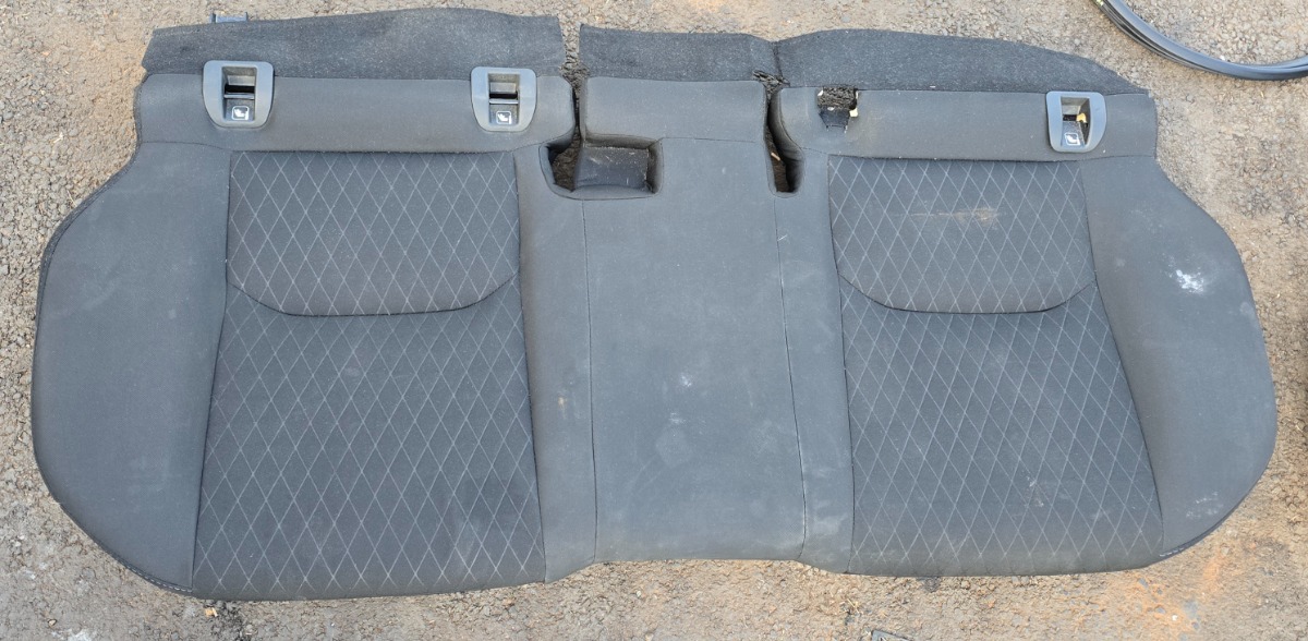 URBAN CRUISER REAR SEAT BENCH