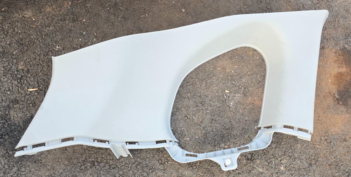 URBAN CRUISER LEFT REAR C/D-PILLAR COVER