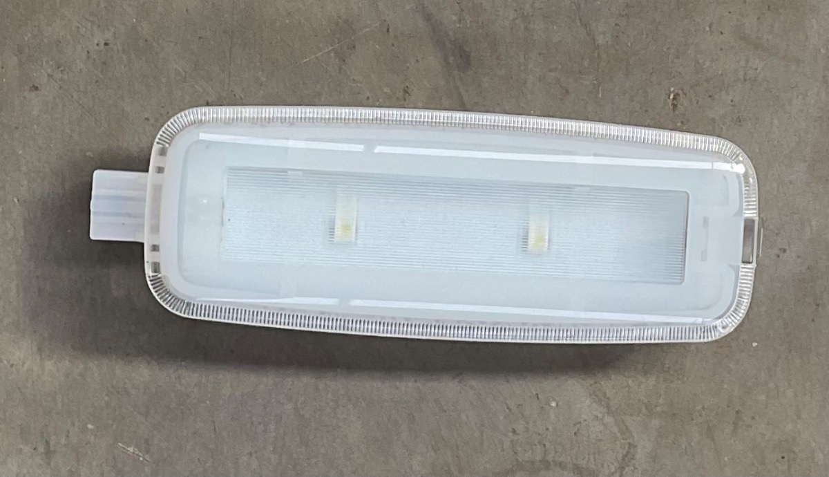 Q3 INTERIOR LIGHT