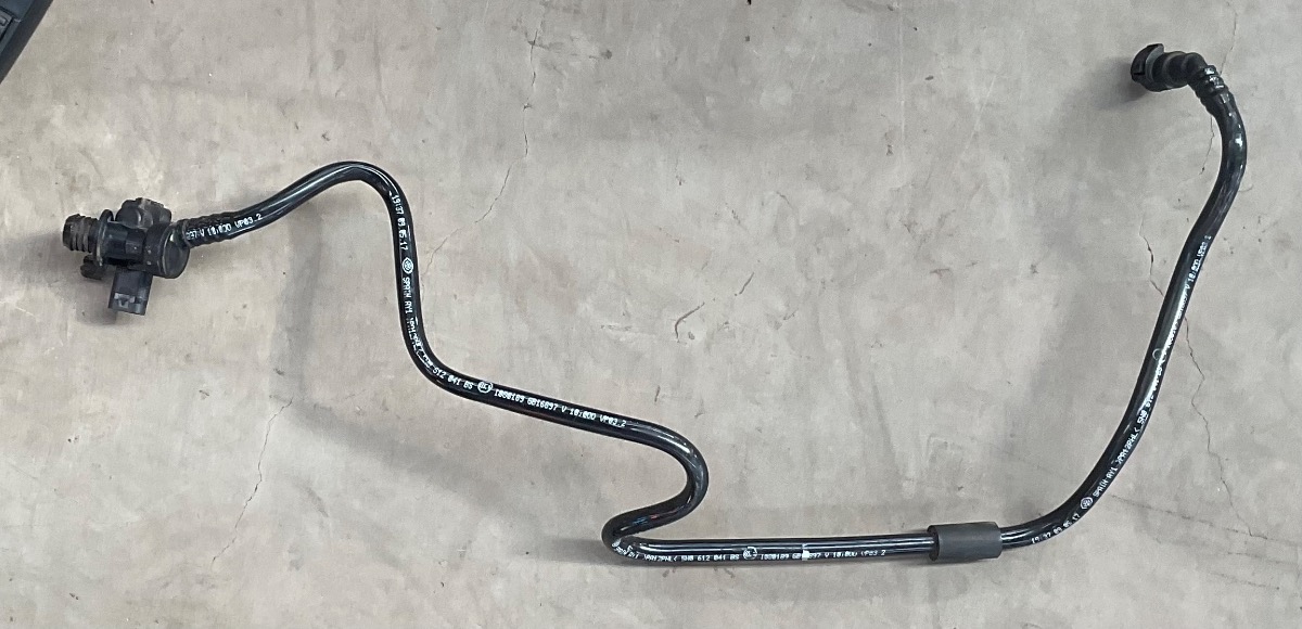 Q3 VACUUM PIPE