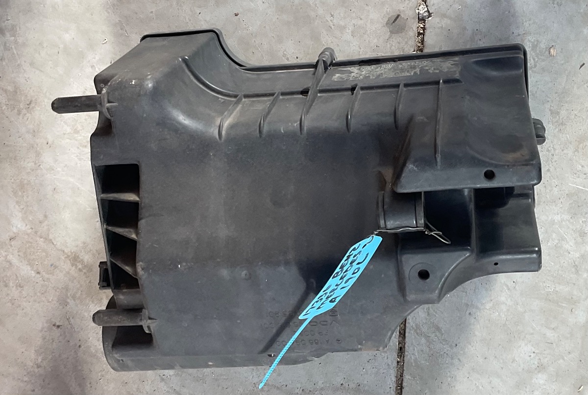 A 190L ELEGANCE AIR FILTER HOUSING