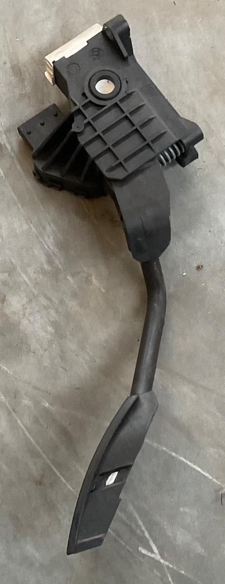 CORSA E ELECTRIC ACC PEDAL