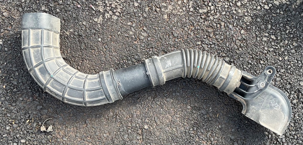 URBAN CRUISER AIR INTAKE PIPE