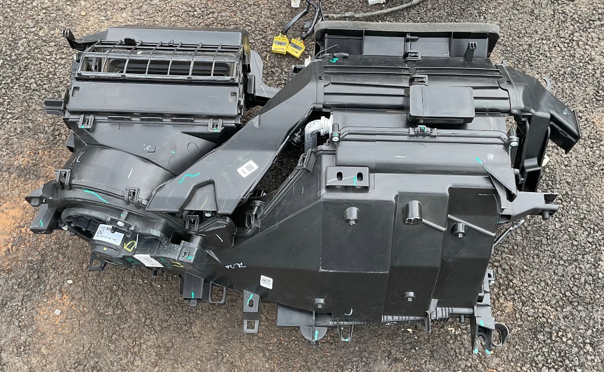 URBAN CRUISER HEATER BOX