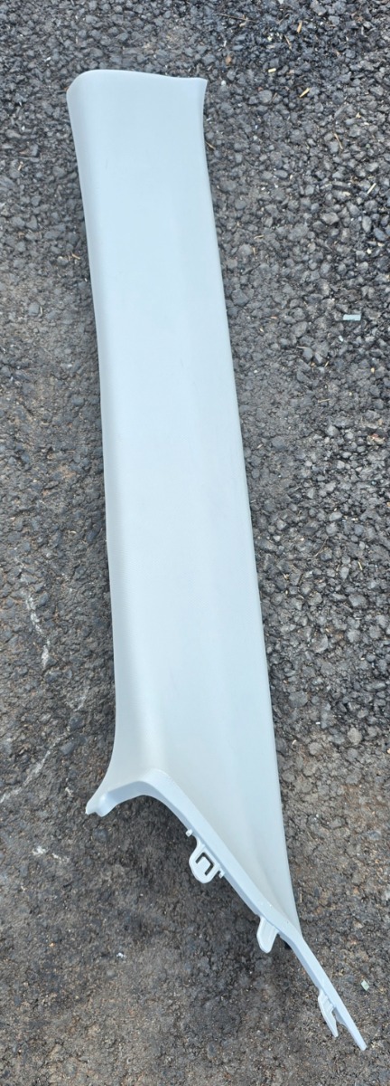 URBAN CRUISER LEFT A-PILLAR TRIM