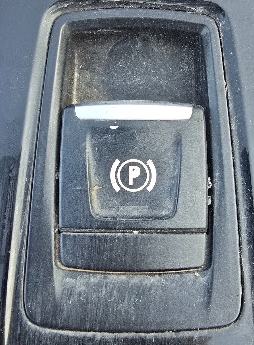 F45 HANDBRAKE SWITCH