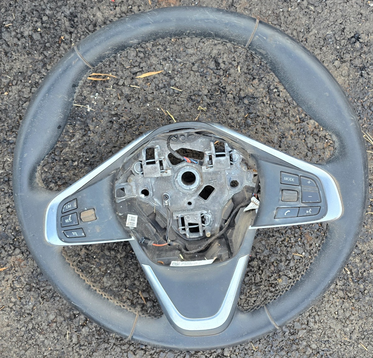 F45 STEERING WHEEL