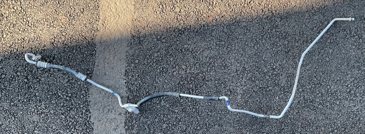 URBAN CRUISER AIR CON PIPE