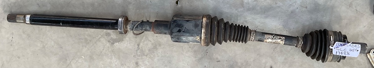 GLC 250d AMG RIGHT DRIVE SHAFT